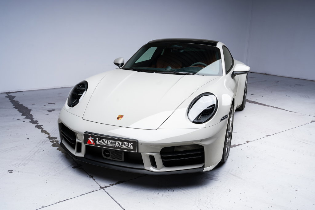 Porsche 992.2 Carrera 4S