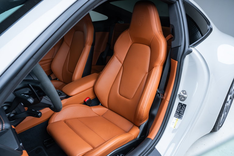 Porsche 992.2 Carrera 4S