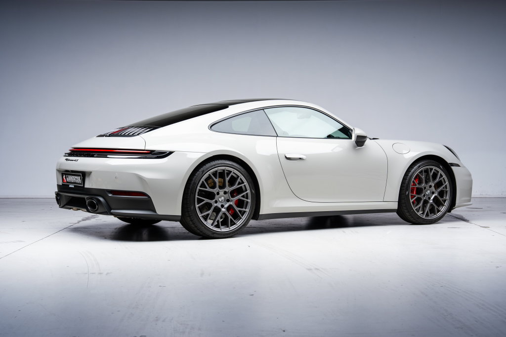 Porsche 992.2 Carrera 4S