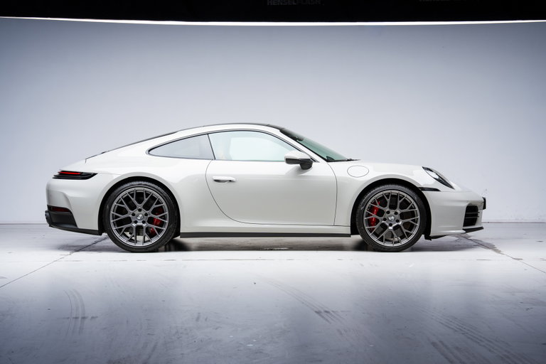 Porsche 992.2 Carrera 4S