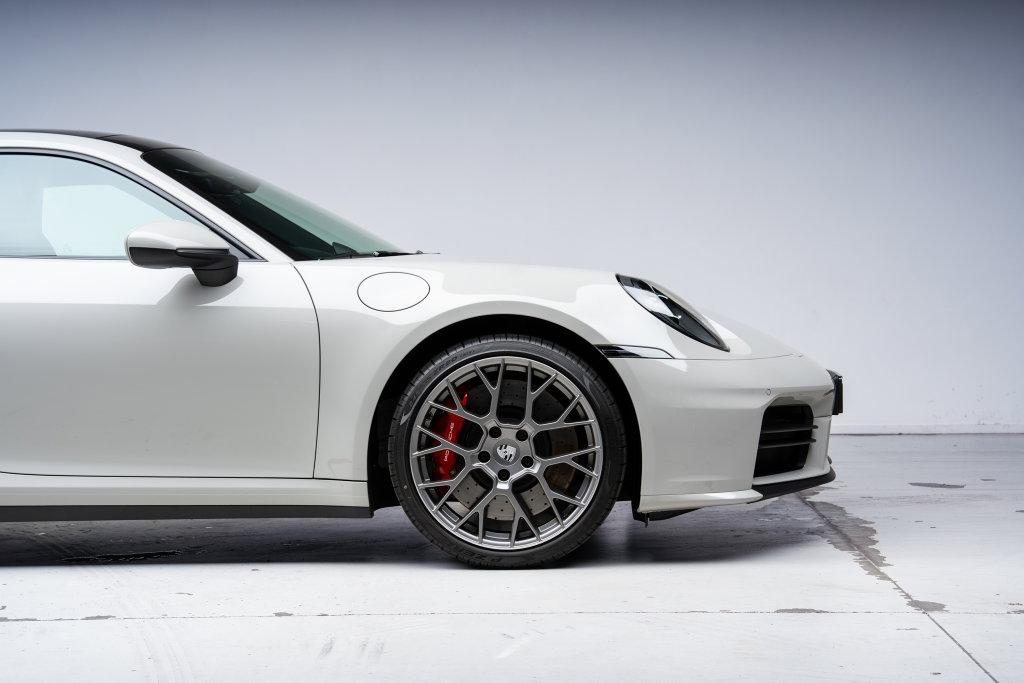 Porsche 992.2 Carrera 4S