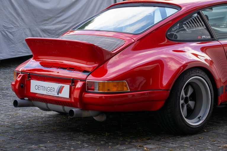 Porsche 911 Backdate