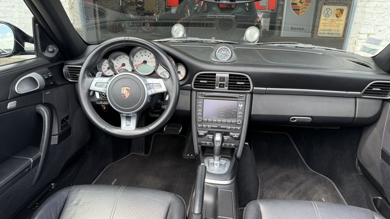 Porsche 997.2 Carrera GTS