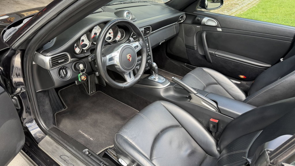 Porsche 997.2 Carrera GTS