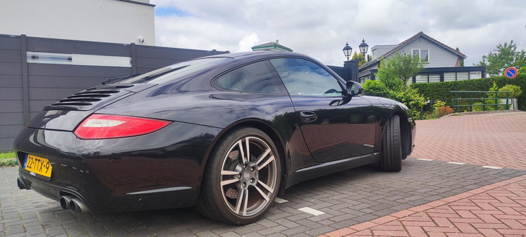 Porsche 997.2 Carrera Black Edition