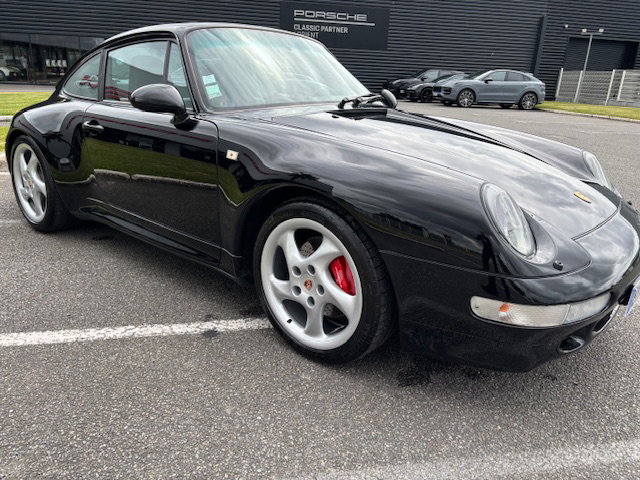 Porsche 993 Carrera 4S
