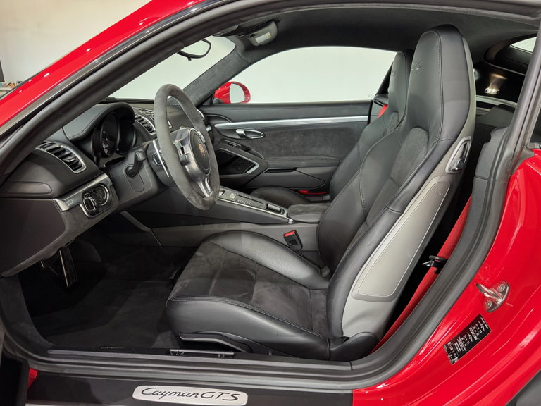 Porsche 981 Cayman GTS