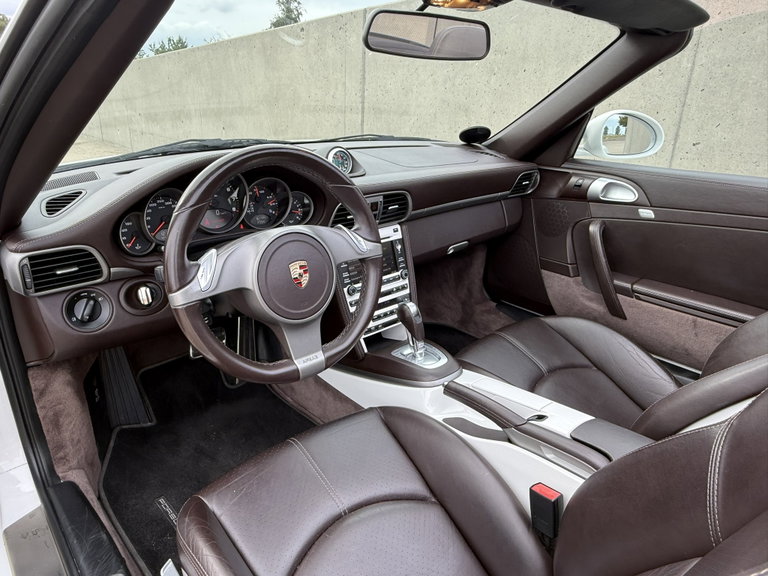 Porsche 997.2 Carrera 4