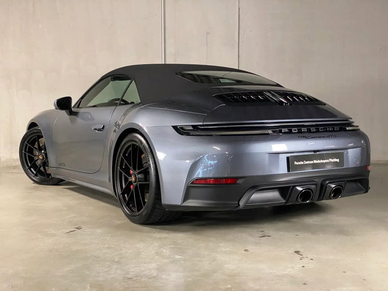 Porsche 992.2 Carrera GTS