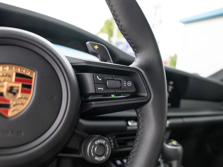 Porsche 992 GT3 Touring