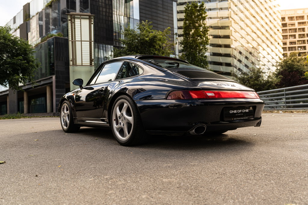 Porsche 993 Carrera 4S