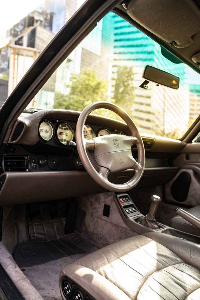 Porsche 993 Carrera 4S