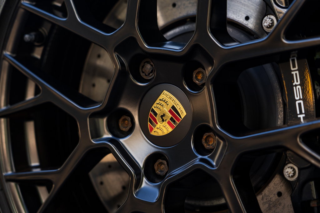 Porsche 992 Carrera GTS