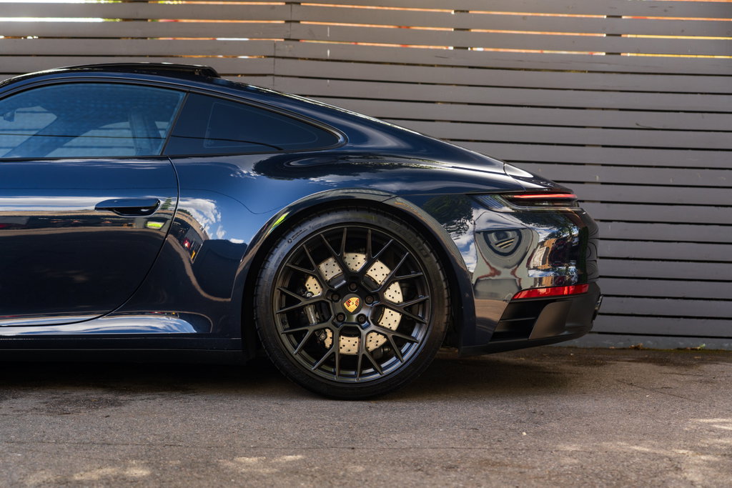 Porsche 992 Carrera GTS