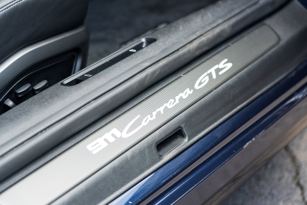 Porsche 992 Carrera GTS