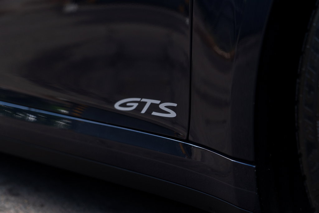 Porsche 992 Carrera GTS