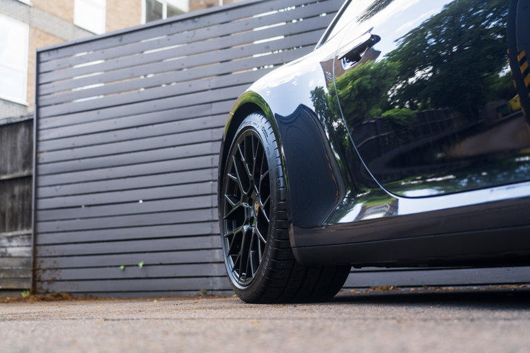 Porsche 992 Carrera GTS
