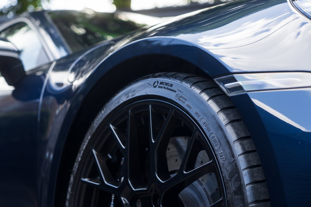 Porsche 992 Carrera GTS