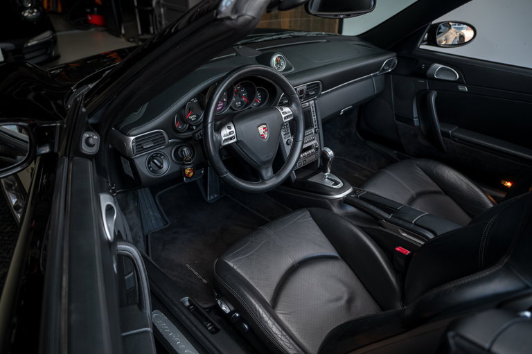 Porsche 997 Carrera 4S