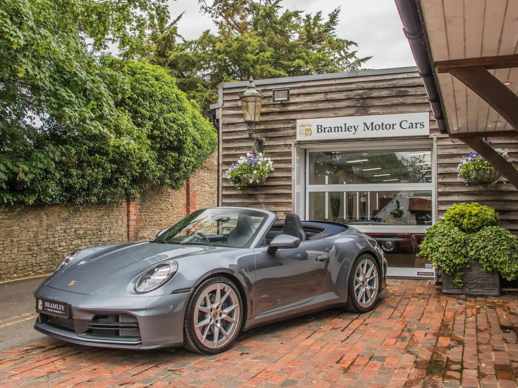 Porsche 992.2 Carrera T