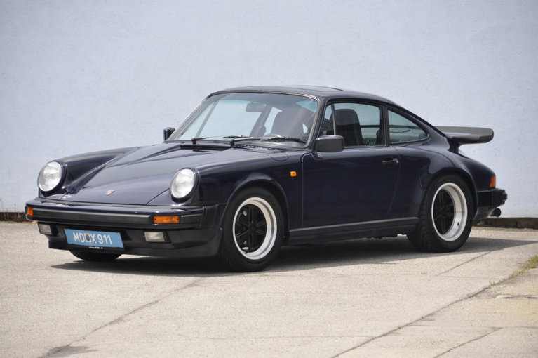 Porsche 911 Carrera 3.2
