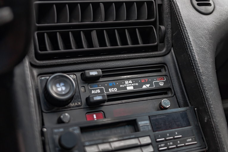 Porsche 928 S4