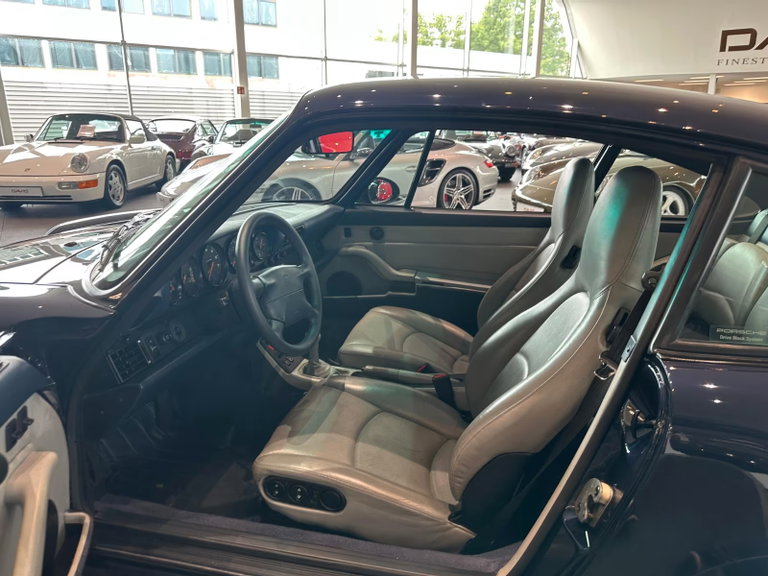 Porsche 993 Carrera