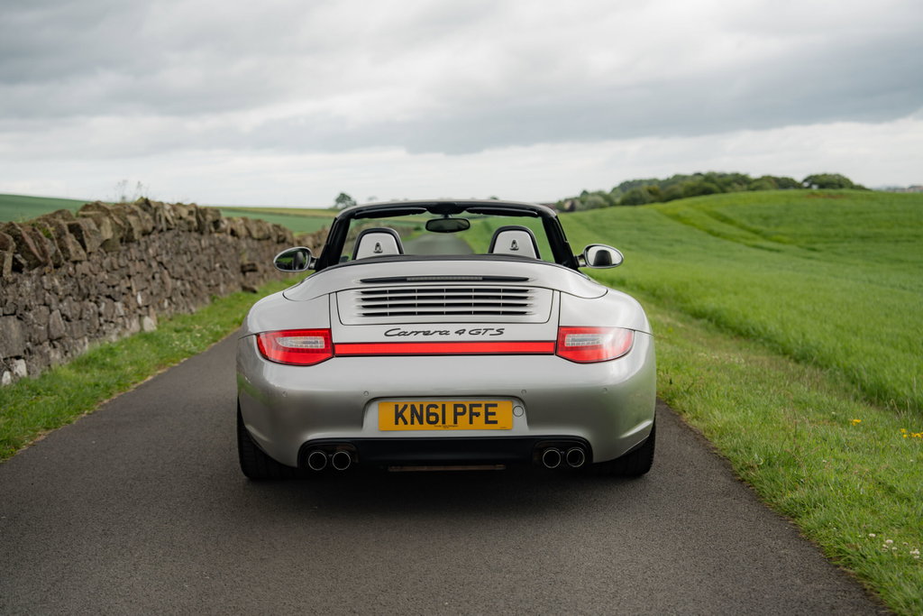 Porsche 997.2 Carrera 4 GTS
