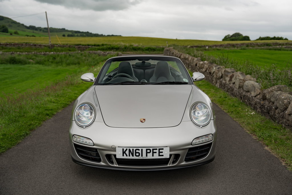 Porsche 997.2 Carrera 4 GTS