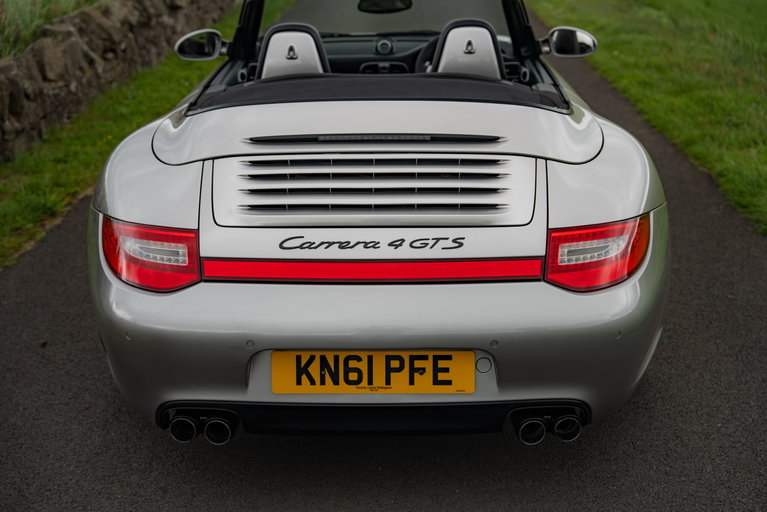 Porsche 997.2 Carrera 4 GTS