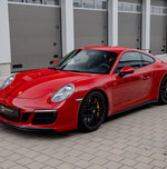 Porsche 991.2 Carrera GTS