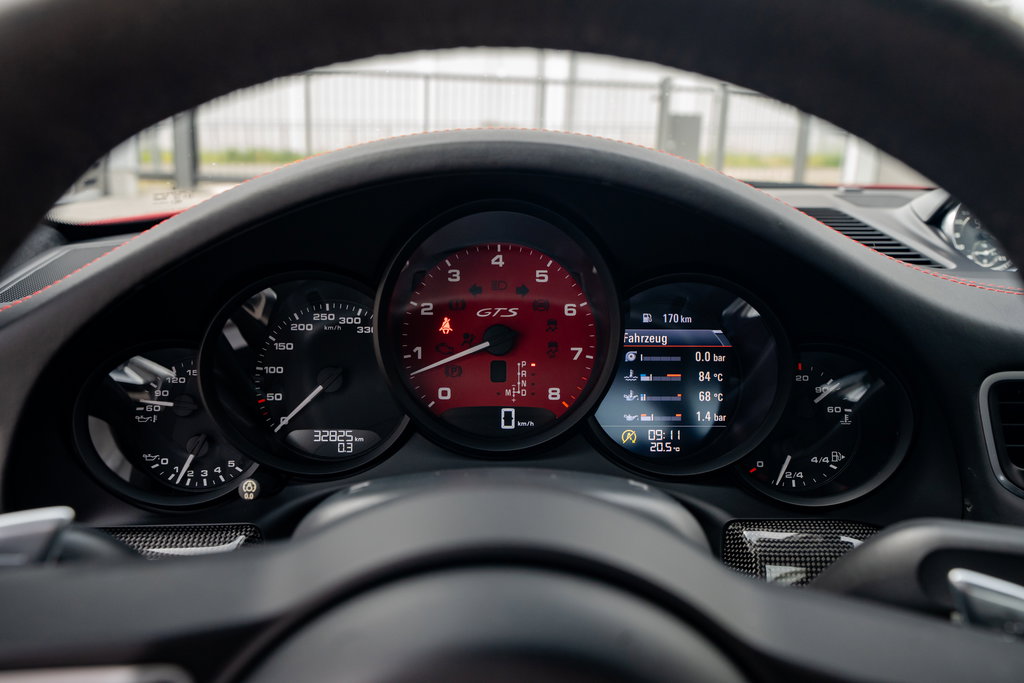 Porsche 991.2 Carrera GTS