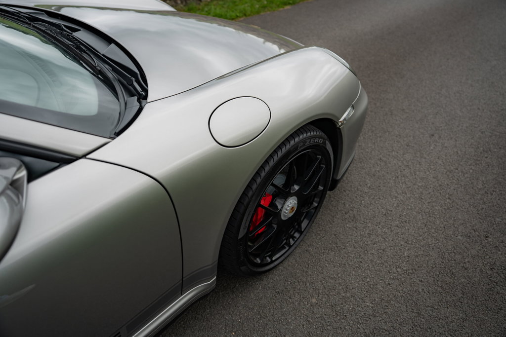 Porsche 997.2 Carrera 4 GTS