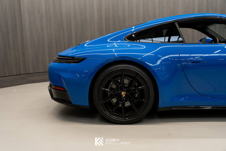 Porsche 992.2 Carrera