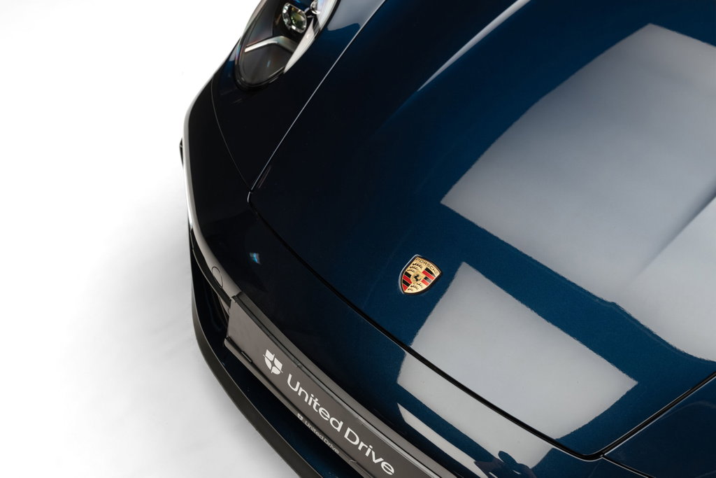 Porsche 992 Carrera 4S