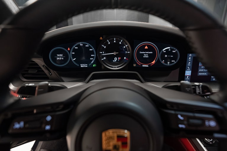 Porsche 992 Carrera 4S