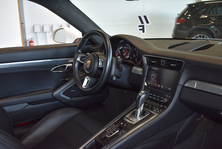 Porsche 991.2 Carrera