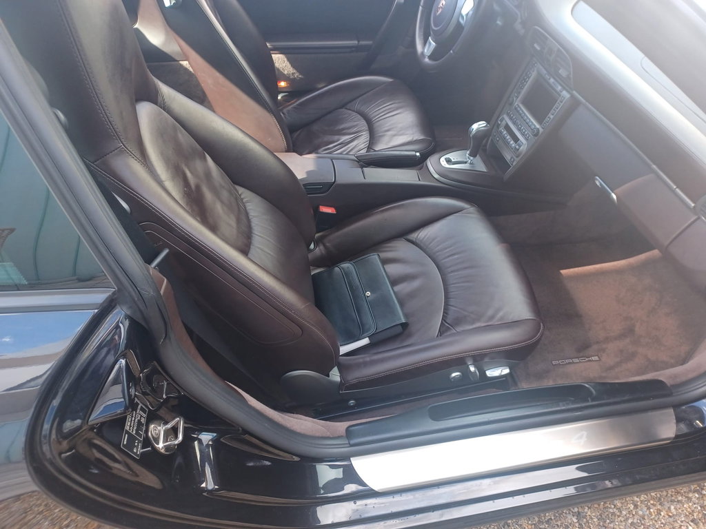 Porsche 997 Carrera 4
