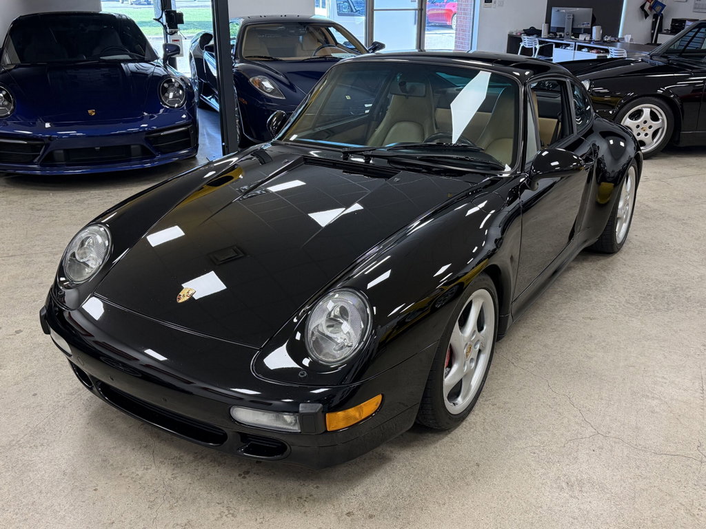 Porsche 993 Carrera 4S
