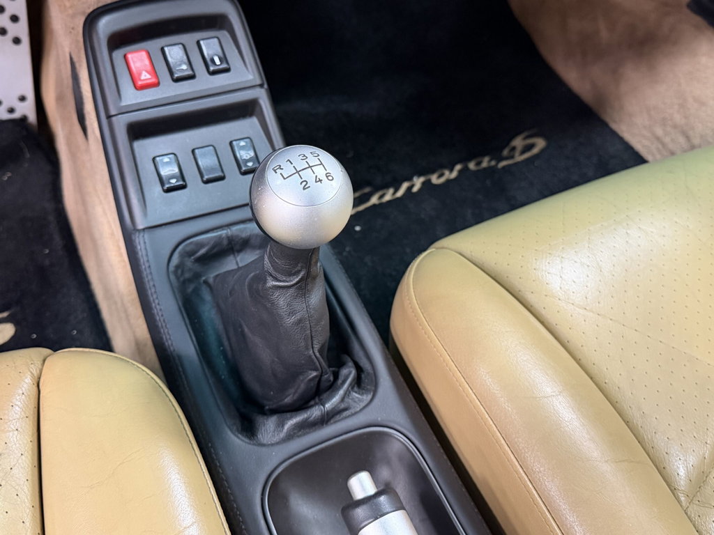 Porsche 993 Carrera 4S