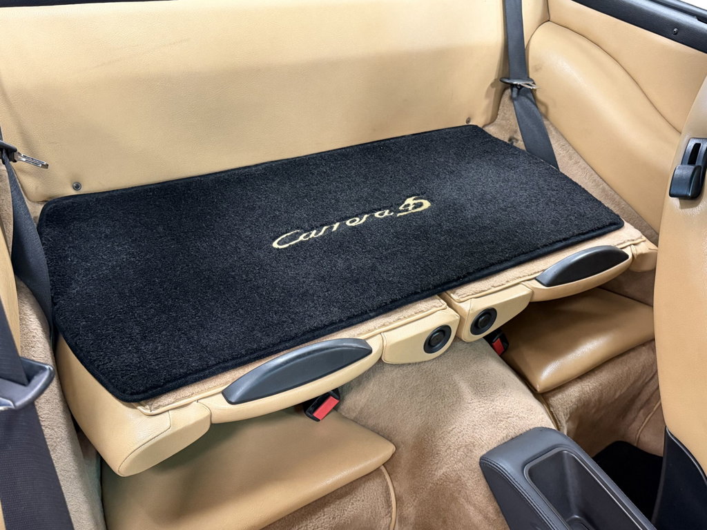 Porsche 993 Carrera 4S