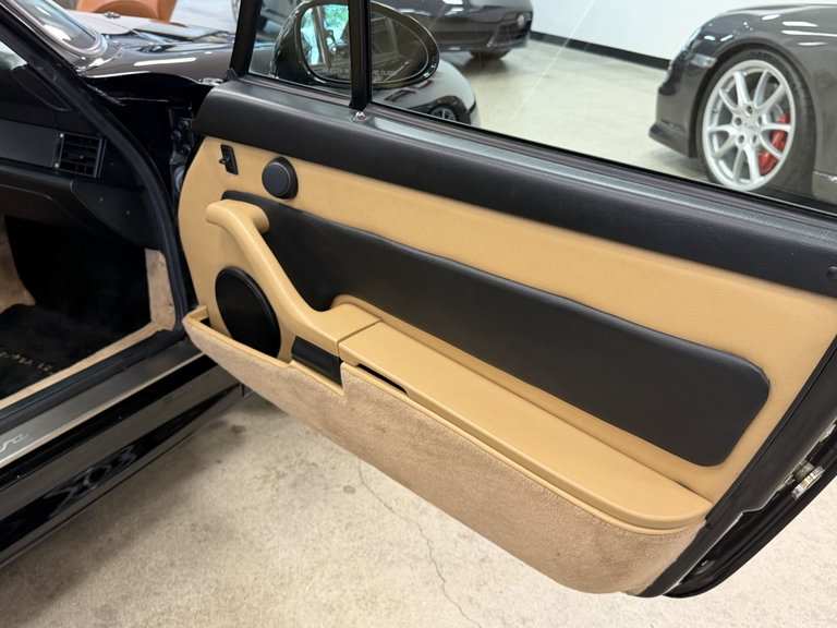 Porsche 993 Carrera 4S