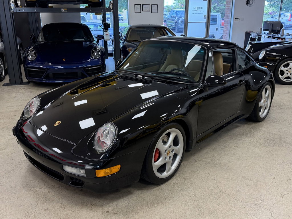 Porsche 993 Carrera 4S