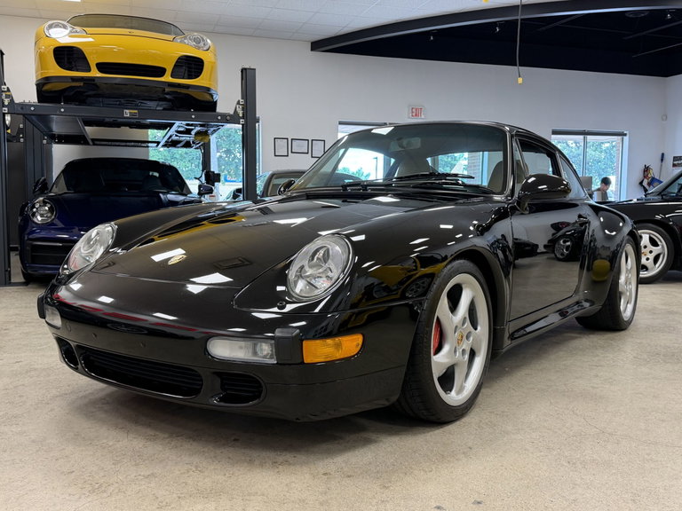 Porsche 993 Carrera 4S