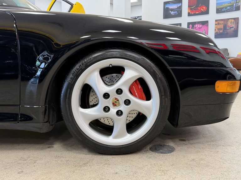 Porsche 993 Carrera 4S