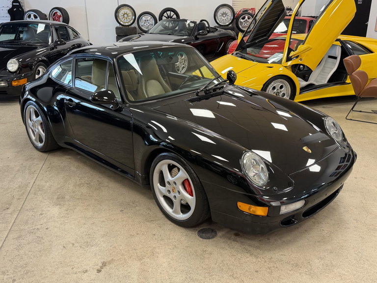 Porsche 993 Carrera 4S