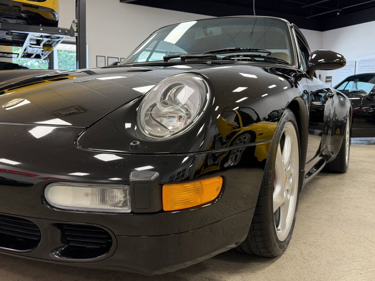 Porsche 993 Carrera 4S
