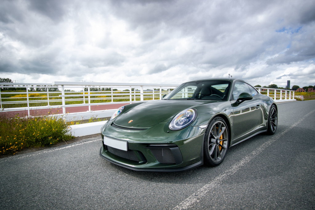 Porsche 991.2 GT3 Touring