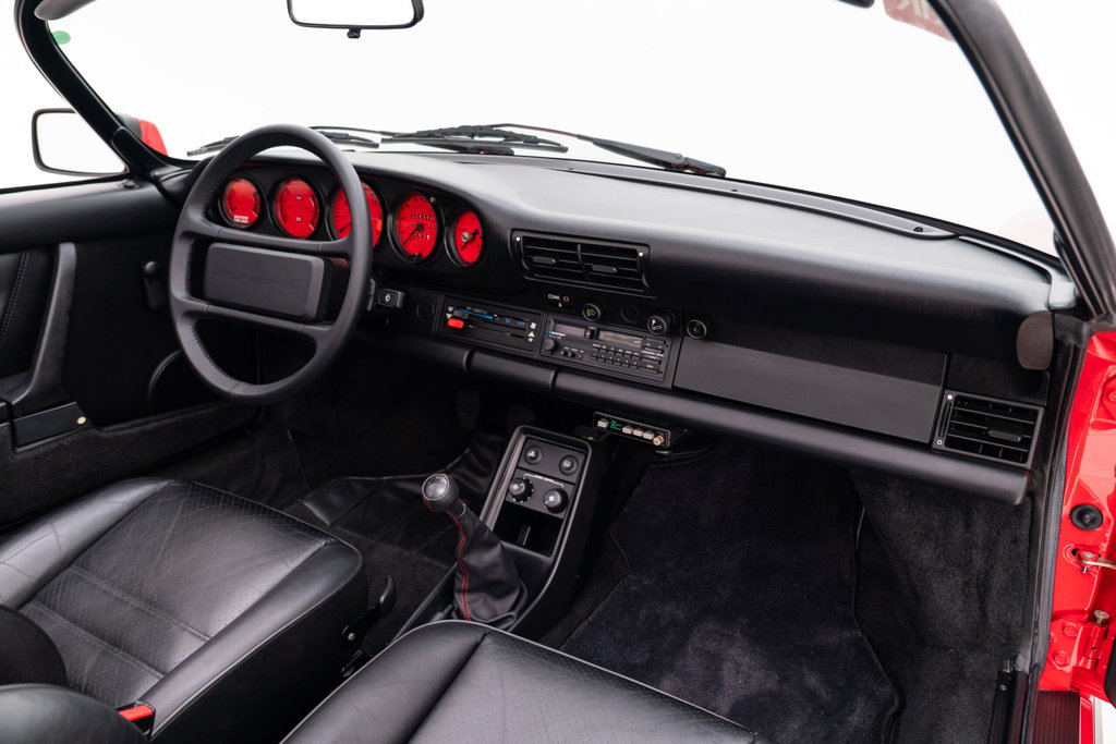 Porsche 911 Carrera 3.2 Speedster (US)