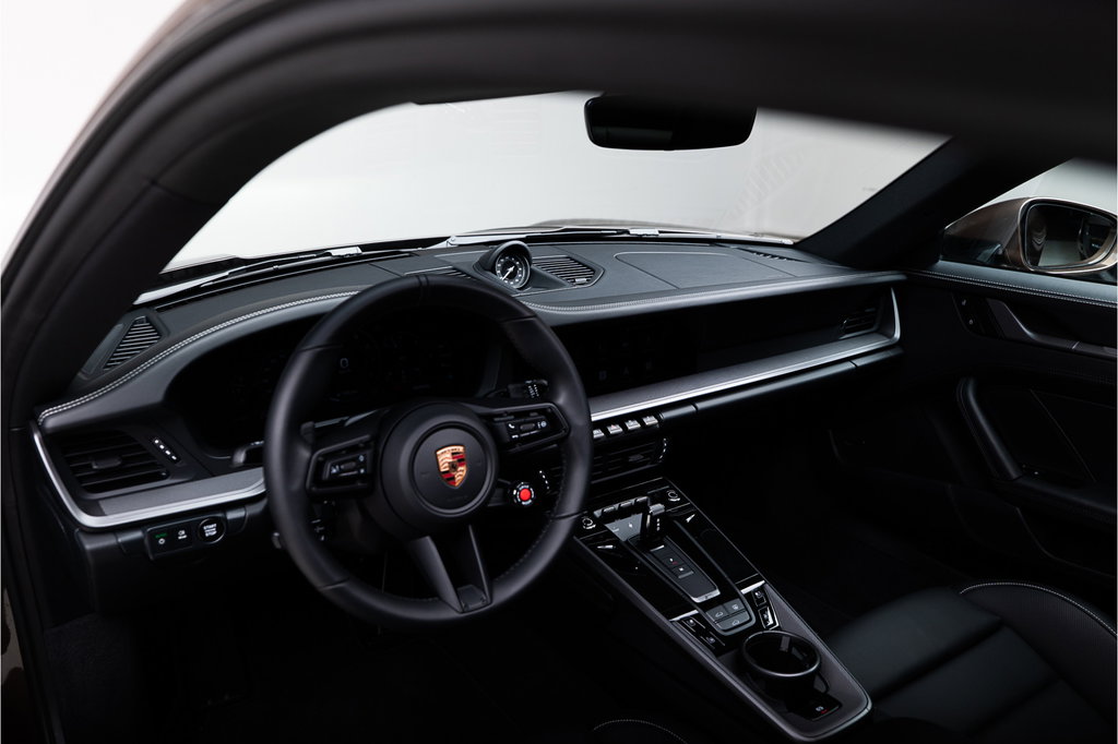 Porsche 992.2 Carrera 4S